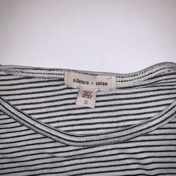 Silence + Noise Black and White Striped Crop Top - Picture 3 of 3